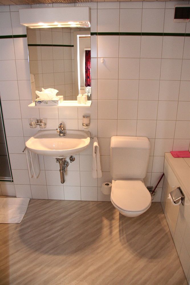 Seminarhotel Linde Stettlen Экстерьер фото